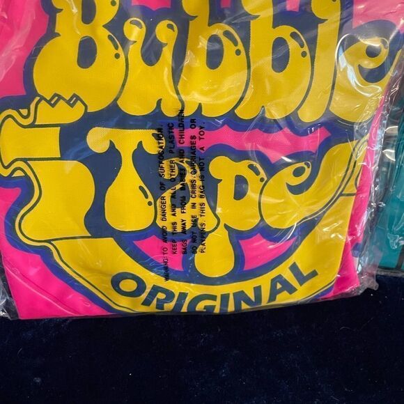 Bubble Tape Bubble Gum Blow up Raft with a Rice Krispie boom box float - Picture 9 of 14
